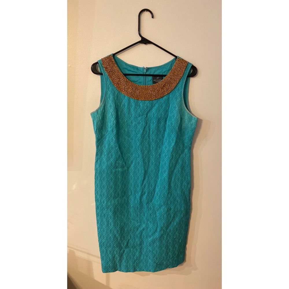 Women’s dress